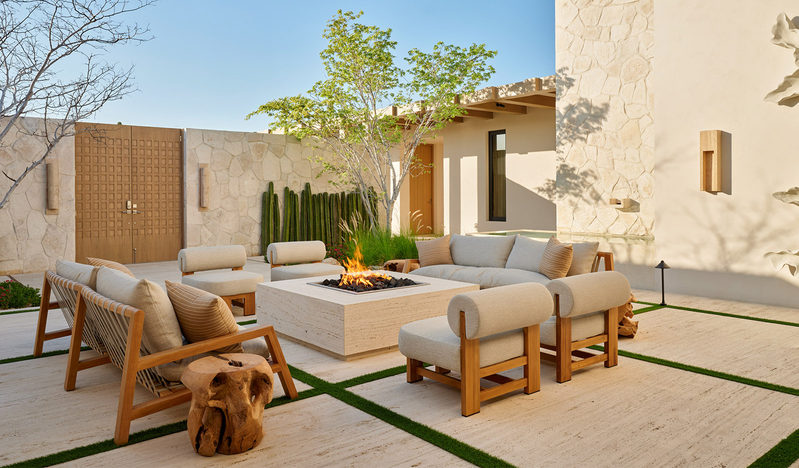 Casitas B - Gallery - Courtyard 2